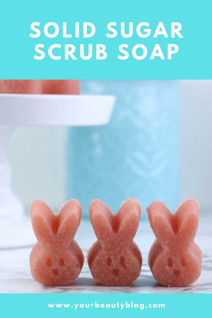 If you’re looking for new soap making ideas, check out these solid sugar scrub soaps.  These would be cute sugar scrub favors for a shower or party.  Make sugar scrub homemade for cute diy Easter gifts.  This diy vanilla sugar scrub smells amazing!  This scrub diy sugar has soap in it, so it exfoliates while it cleanses.  #sugarscrub #soap #meltandpour #diy #solidsugarscrub #sugarscrubcubes #easter #diygift #handmadegift