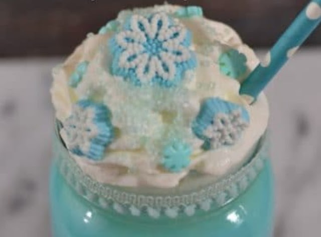 Disney’s Frozen White Hot Chocolate #easy #drinks