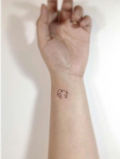 Tatuagens femininas de elefante Tatuagens femininas de elefante