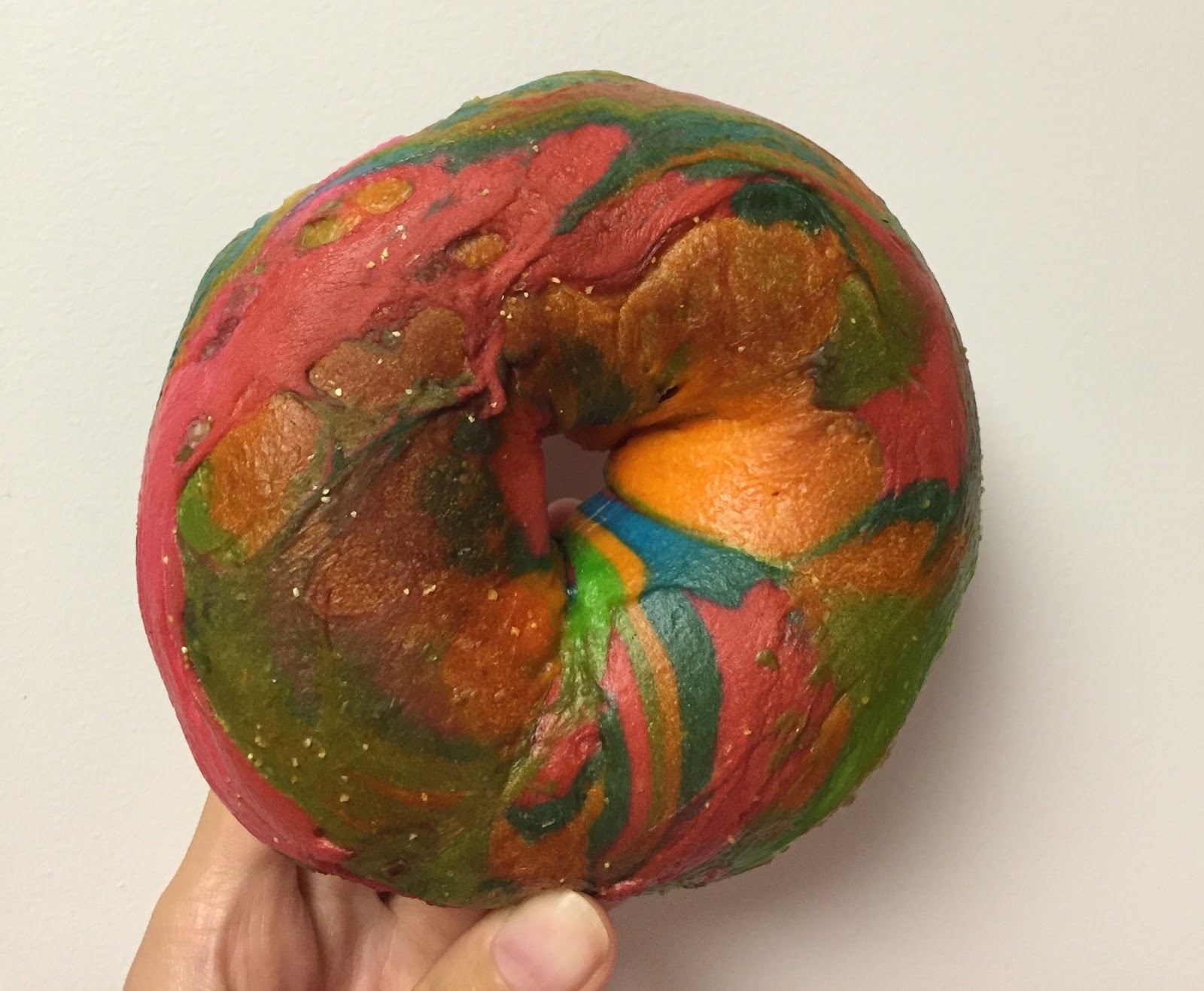 Rainbow Bagel From Stew Leonard's / ステューレナーズのレインボーベーグル I'm Made of