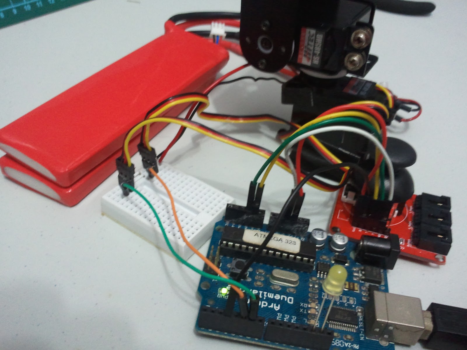 RetardoKiddo: Arduino Servo Pan/Tilt - dual mode control with joystick
