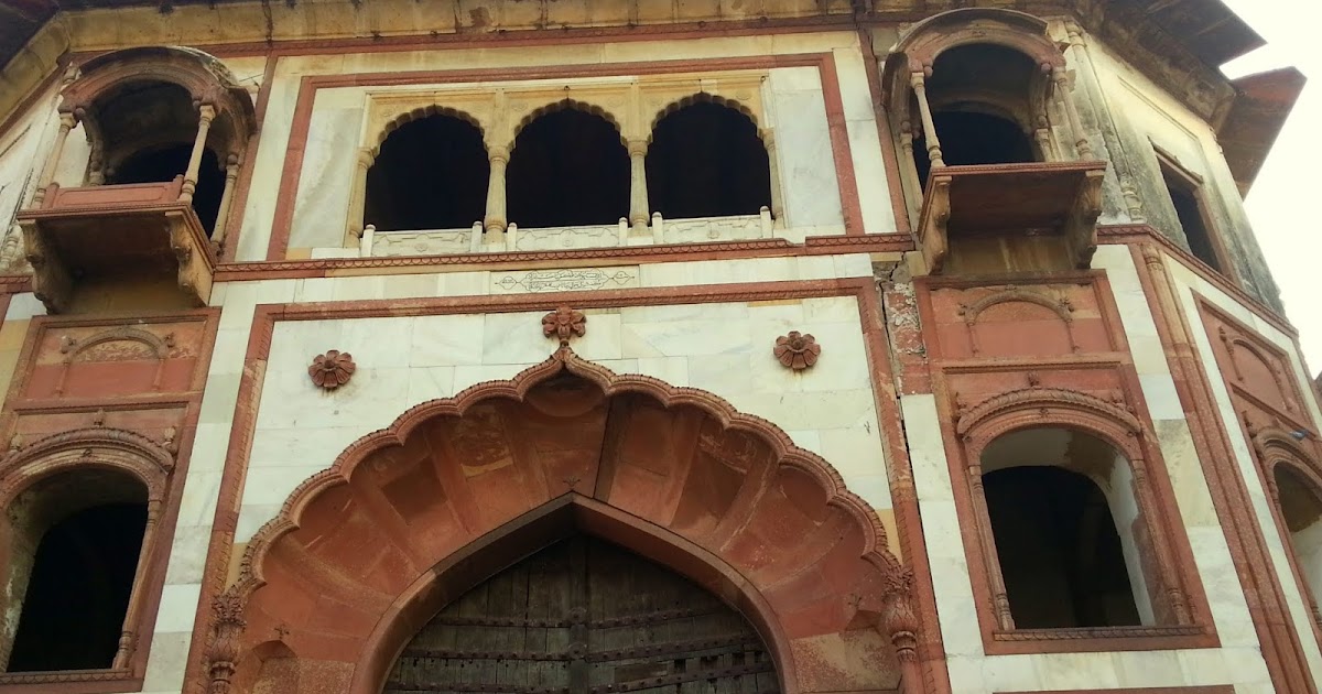 Zafar Mahal, Delhi last Mogul structure, a crumbling glory a great