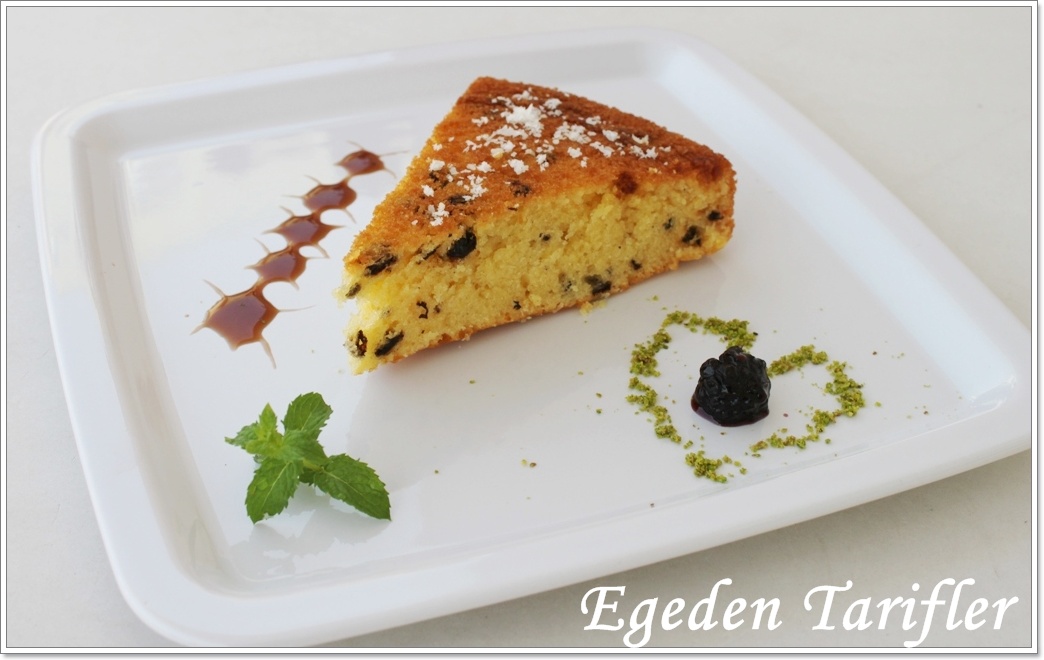 Kuş Üzümlü Limonlu Kek