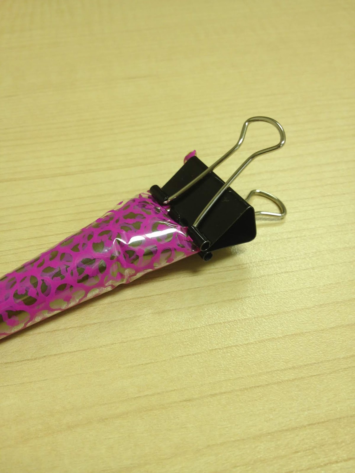 The ways to seal a henna cone