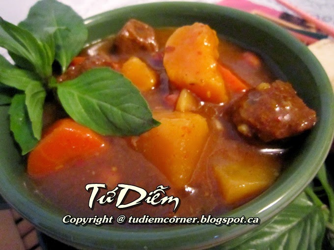 Bánh Mì Cà Ri Chay | TuDiem's Corner