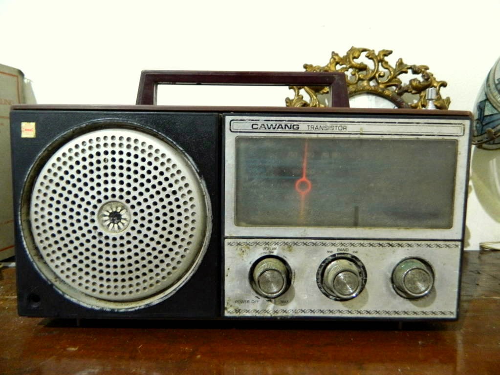'Djago' Antik, Vintage, & Kolektibel [SOLD] Radio Jadul CAWANG jpg (1023x768)