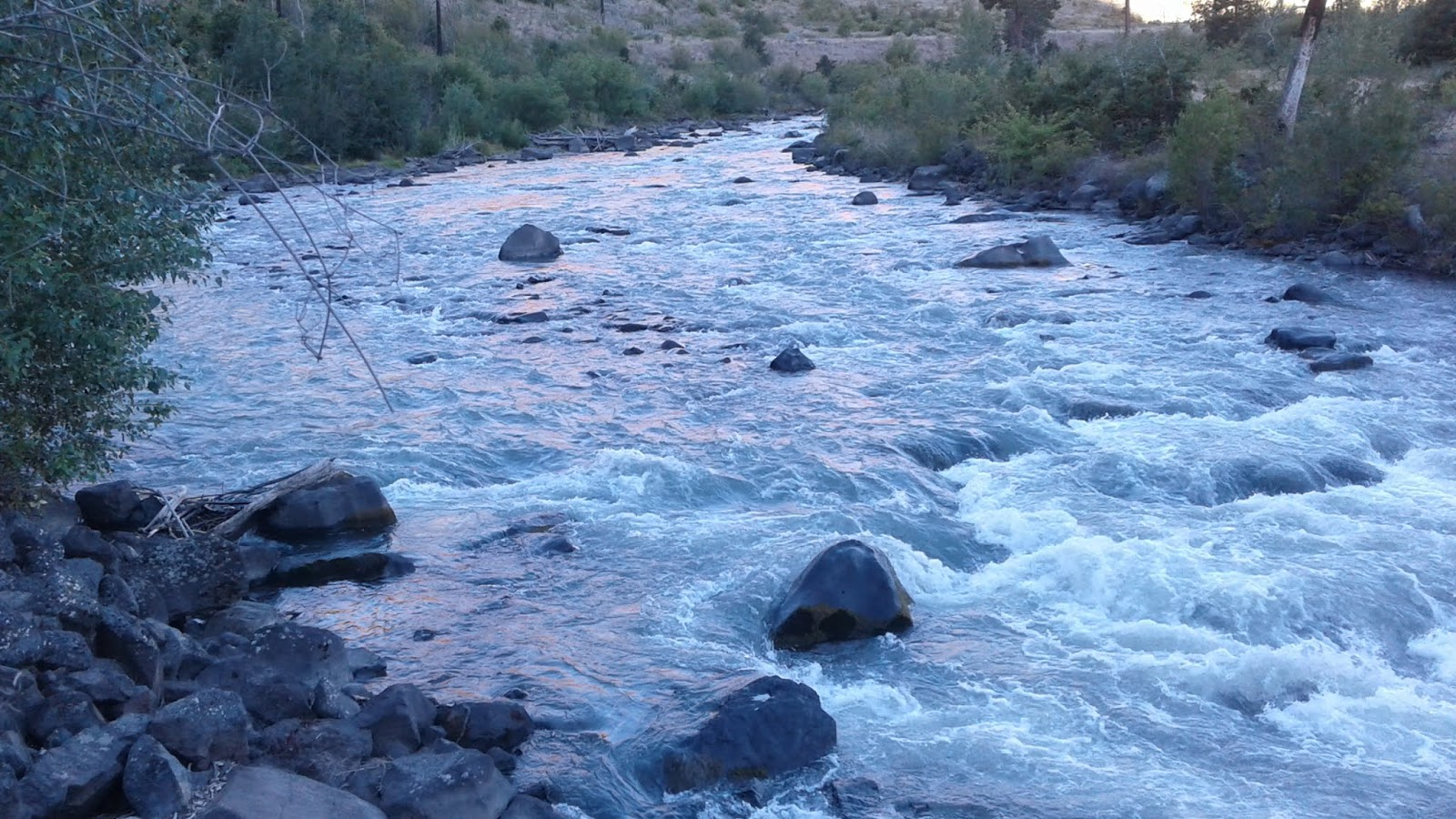 The Gossamer Hiker July Hike Along Tieton River near Naches, WA