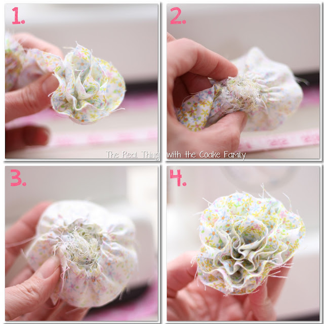 Free doll patterns for an American Girl Doll reversible tote with removable flower. Too cute! #sewing #AmericanGirl