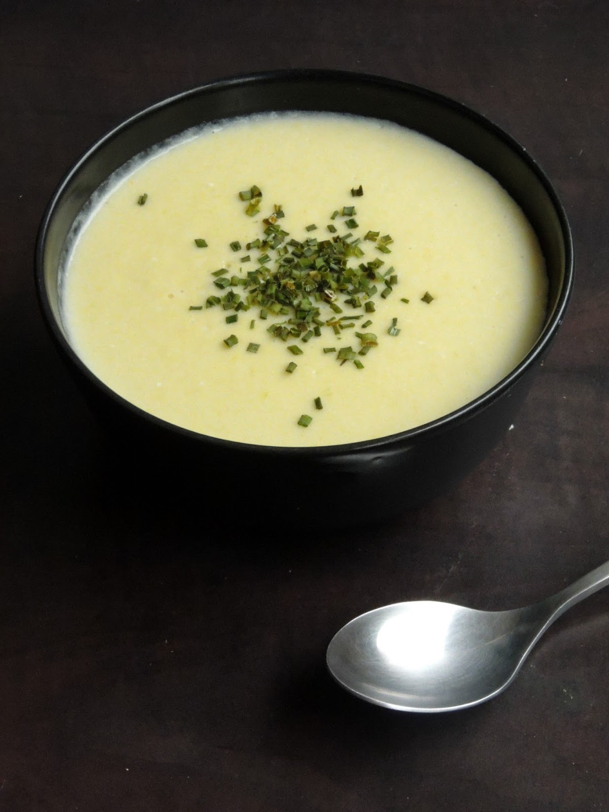 Priya's Versatile Recipes: Vichyssoise/Chilled Leek & Potato Soup