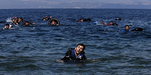 migrants drowns turkey greece