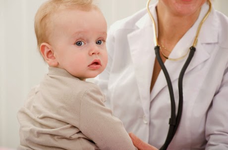 Οι γονείς παρόντες κατά την διάρκεια απλών ιατρικών πράξεων στα παιδιά τους- Απόφαση ΣτΠ κόλαφος!