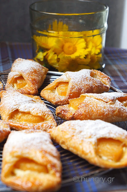 Pineapple and Cream Cheese Pastry Pockets