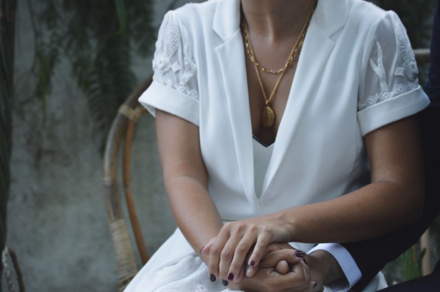 sara lage vestido novia boda tropical vejer de la frontera blog atodoconfetti
