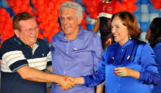 Resultado de imagem para João Maia e Zenaide maia