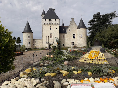 Chateau du Rivau courtyard displaying pumpkins