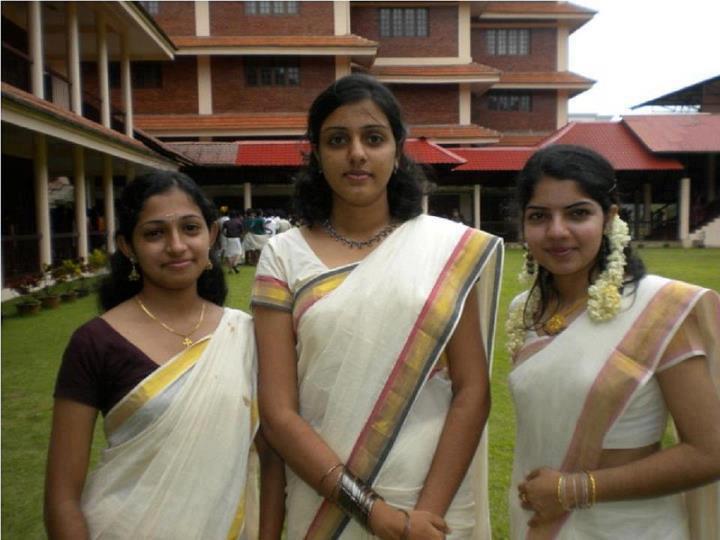 Malayali girls at guruvayur temple. 