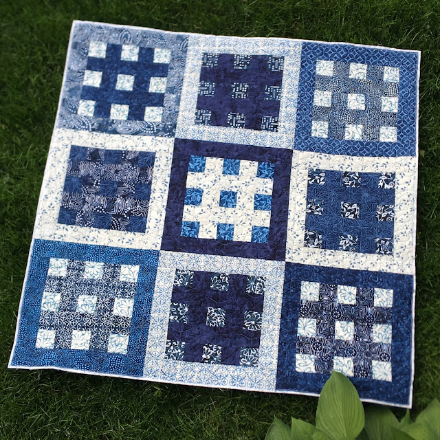 Grace and Peace Quilting: Bonnie's 💙 Indigo 💙 Wall Hanging