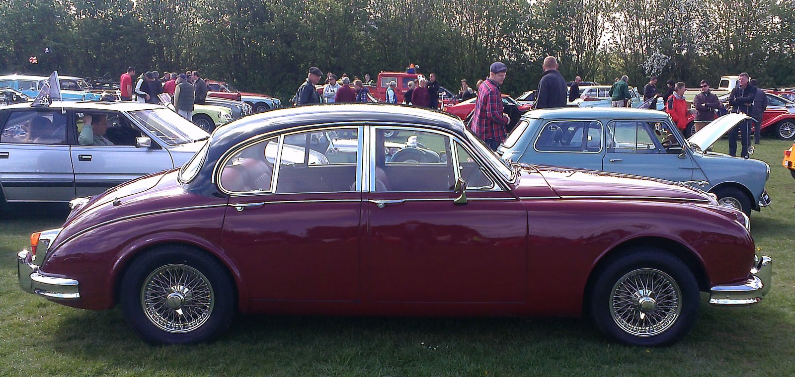 Henley Wedding Cars Wallingford Vehicle Rally & Parade
