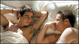abrazos en la cama abrazos en la cama