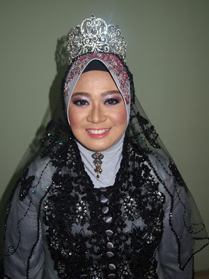 MAKEUP BERTANDANG