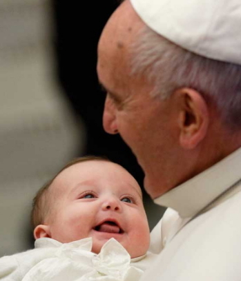 pope francis public breastfeeding