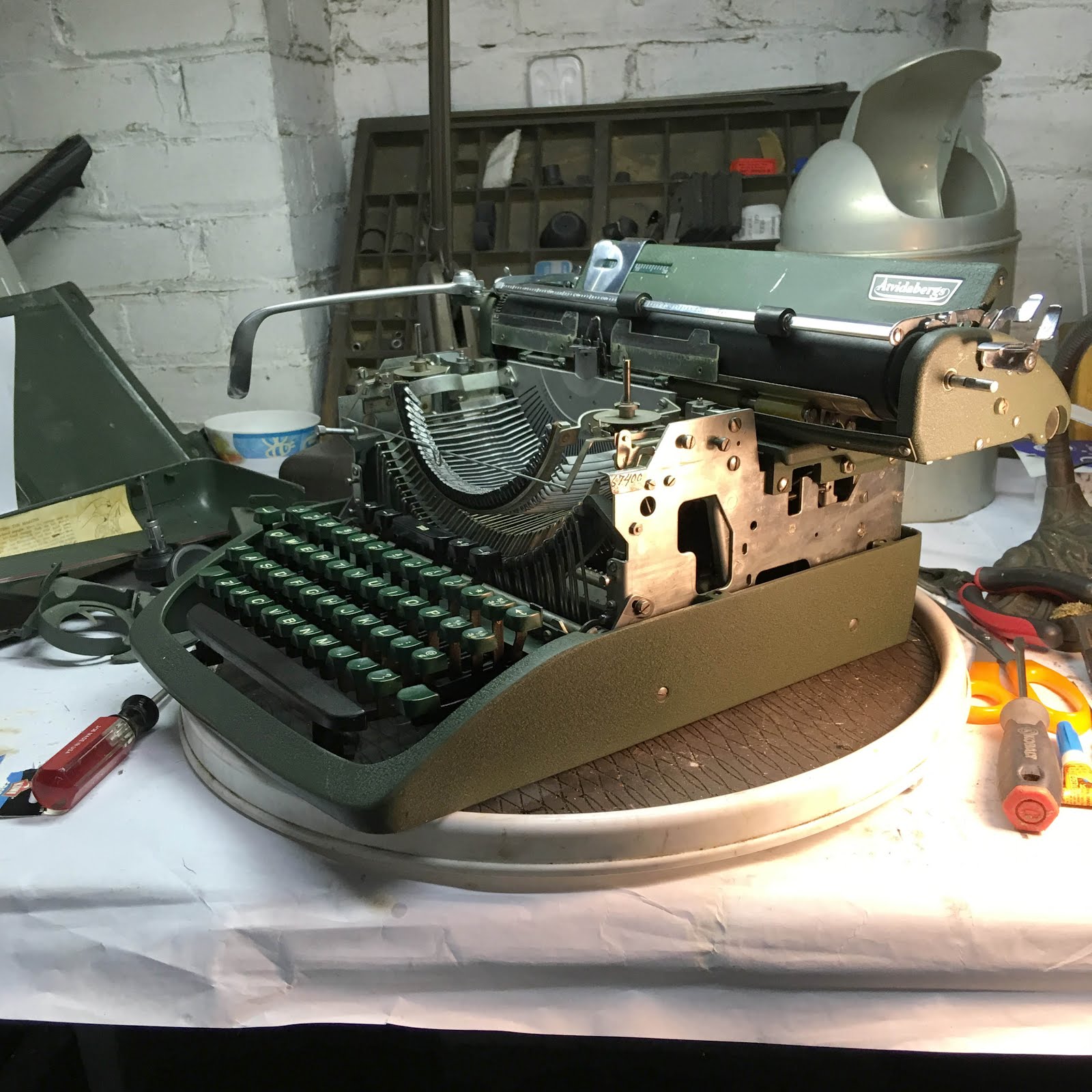 Halda Star typewriter/ /THE TYPEWRITER REVOLUTION