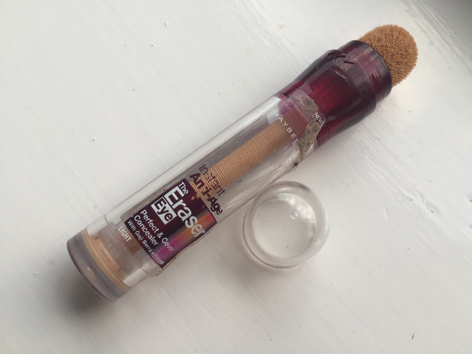Maybelline new york консилер the eraser eye. Консилер от мейбелин new york. Консилер instant anti-age eraser concealer, maybelline new york свотчи. Maybelline the eraser eye. Concealer maybelline eraser 121 rengi.