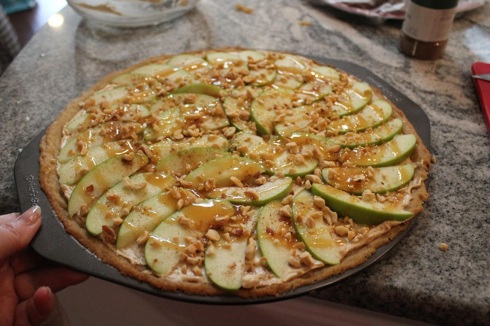 Dinner with the Grobmyers Taffy Apple Pizza