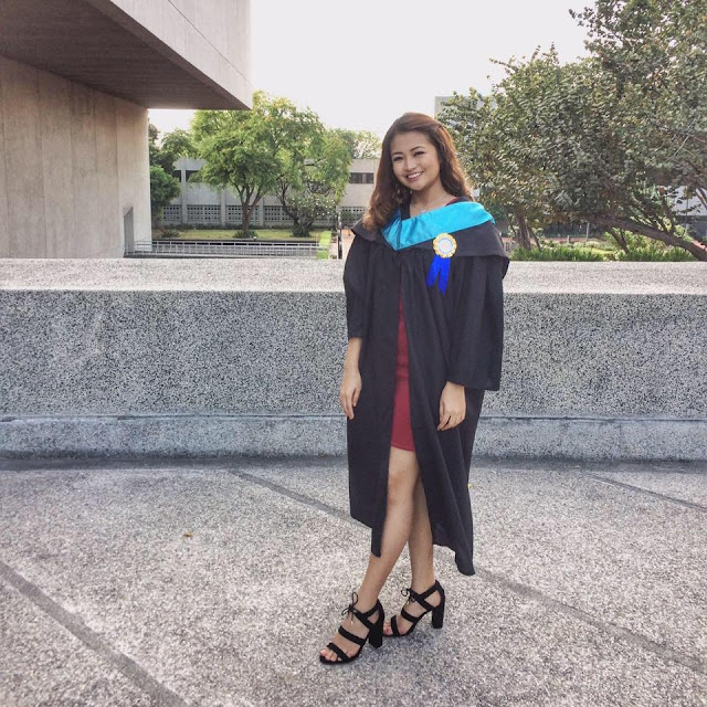 People Are Always Calling Her 'Walwal Girl' and This Is Her Story of How She Graduated Cum Laude That Goes Viral! Never Judge Someone on What You Just See! People Are Always Calling Her 'Walwal Girl' and This Is Her Story of How She Graduated Cum Laude That Goes Viral! Never Judge Someone on What You Just See!