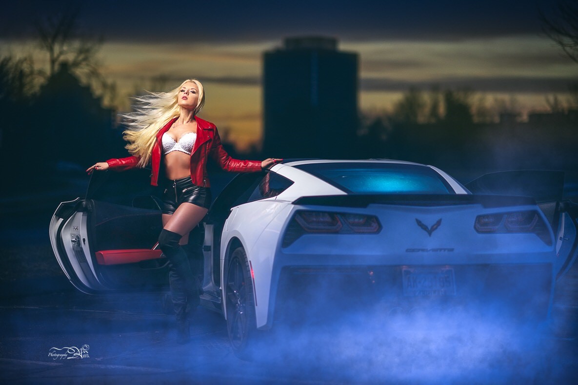 Car Girl Paulina Chwalek