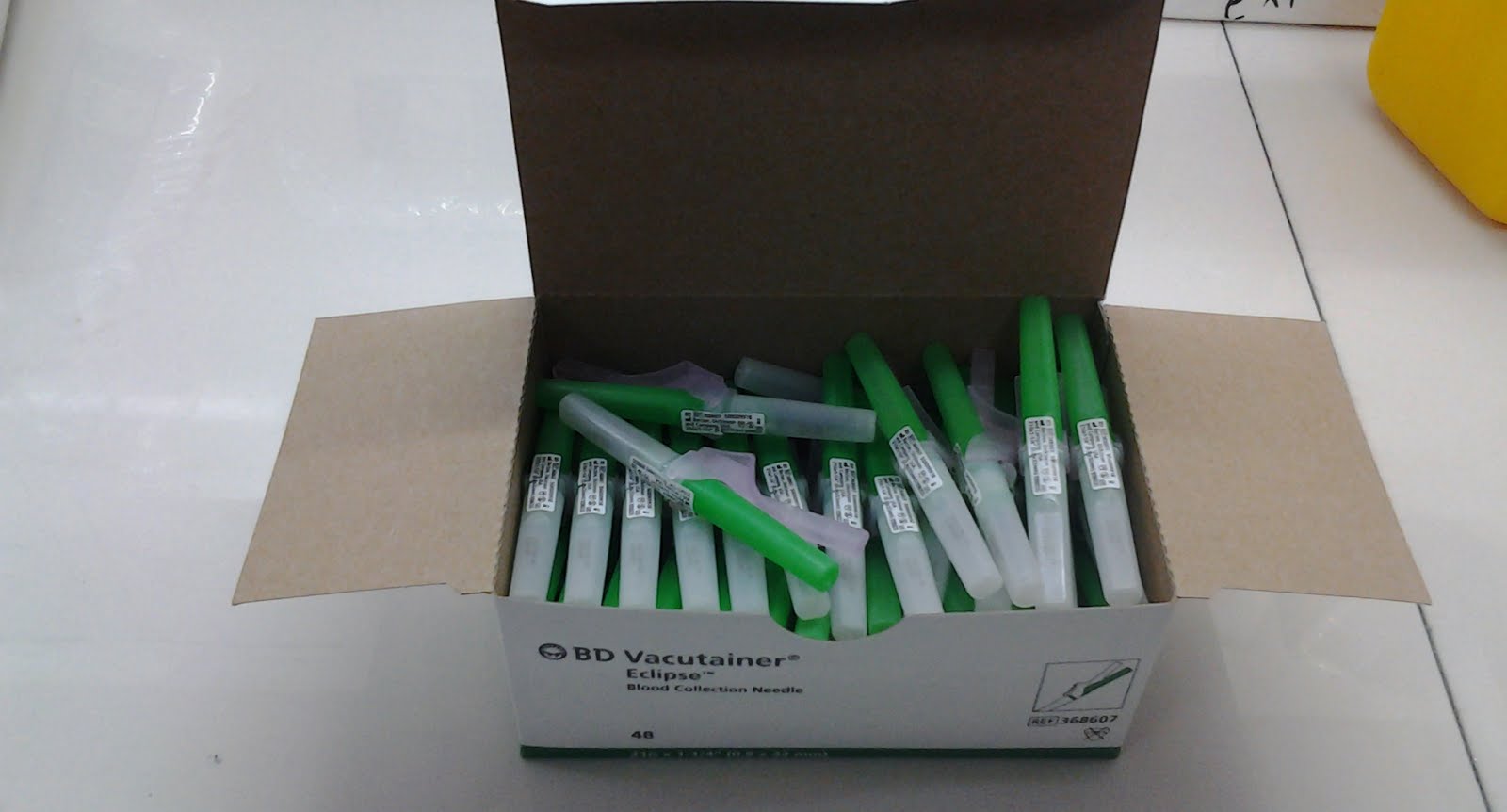 Cindy's Lab Life SYRINGE VS. EVACUATED TUBE SYSTEM Pros and Cons