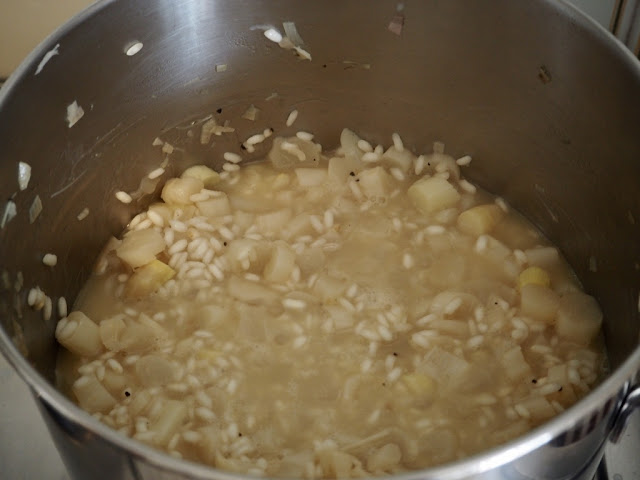 Italské risotto (rizoto) s bílým chřestem  Italské risotto (rizoto) s bílým chřestem