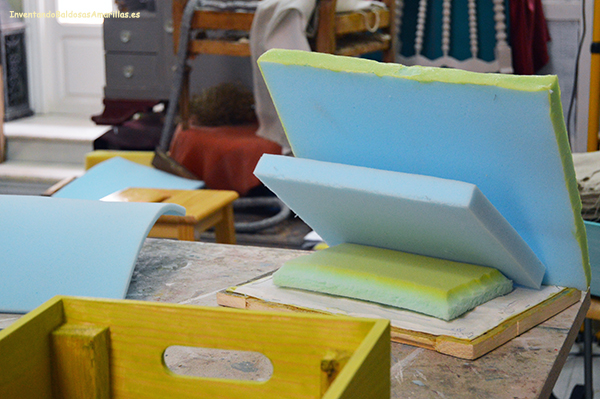 espumas de diverso grosor para el interior tapizado