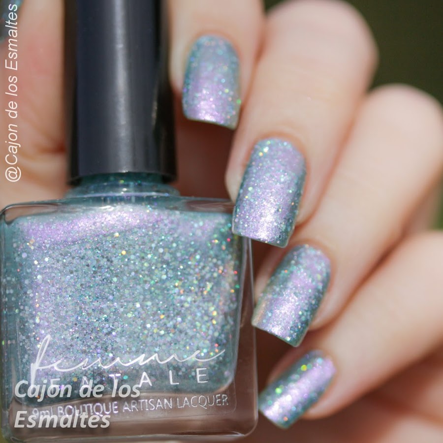 Esmaltes Femme Fatale - Mirror mirror on the wall