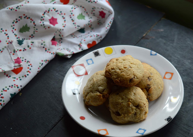 Walnut Cookies | Christmas Cookies | How to make eggless cookies