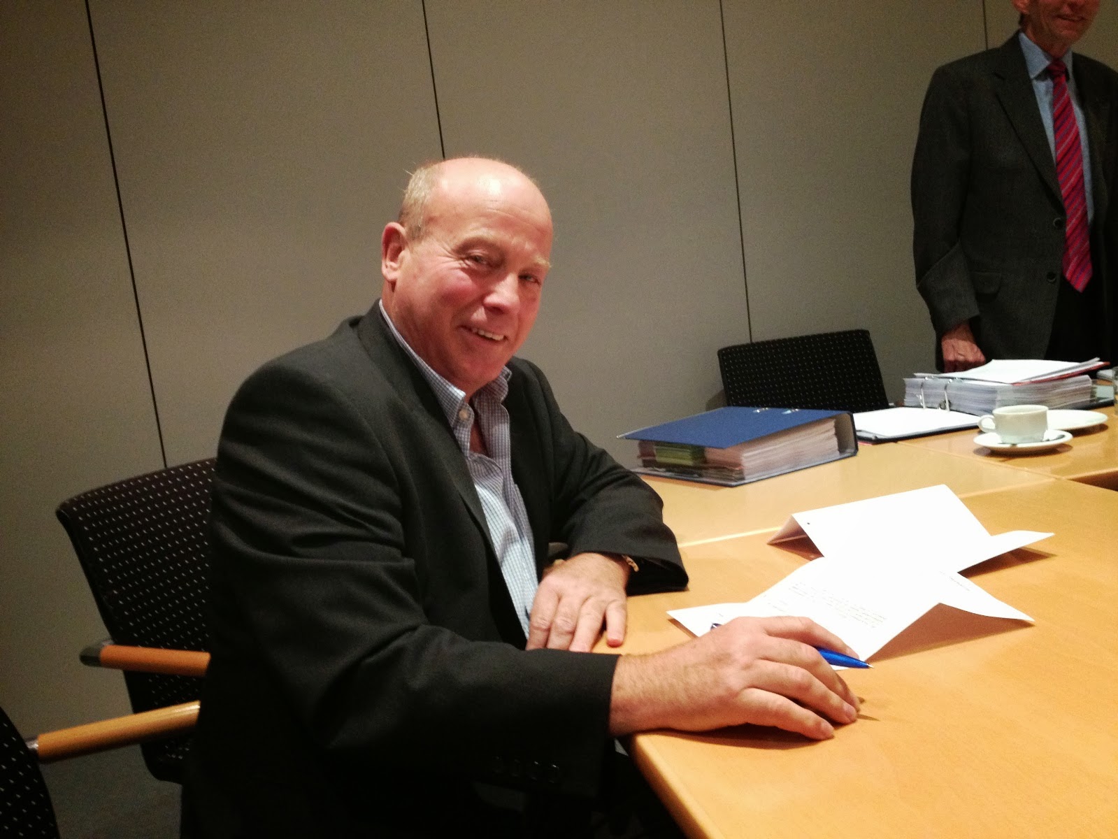 Neues aus dem Roten Salon: ... jetzt ist es amtlich. 24. Sept. 2013