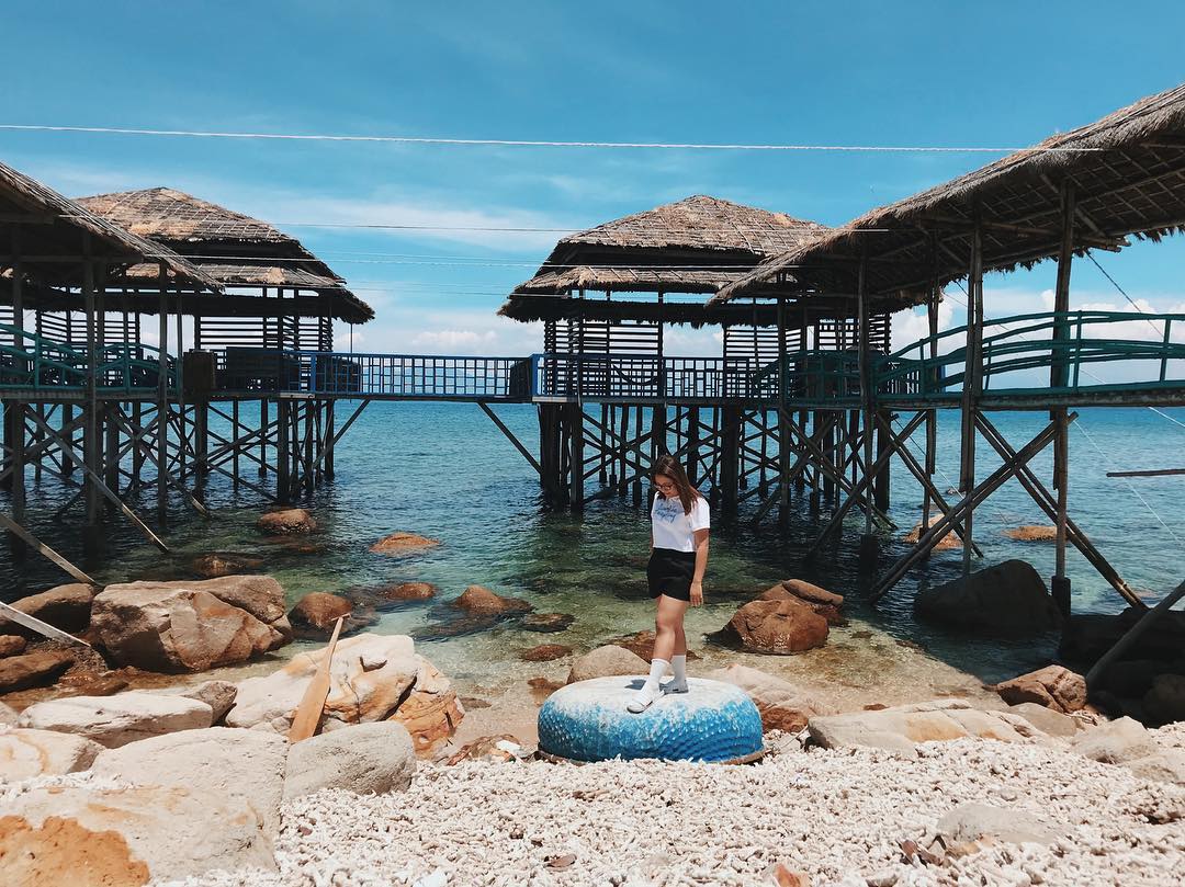Đảo Hòn Nội với bãi tắm đôi một bên nóng, một bên lạnh hot nhất Nha Trang