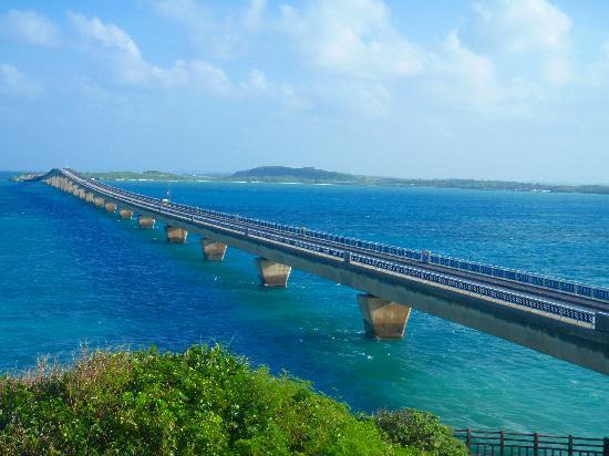 Traveler Guide: OKINAWA, jewel of Japan
