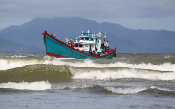 Akan Ada Gelombang Tinggi di Perairan Ketapang dan Selat Karimata, Masyarakat Diminta Waspada Akan Ada Gelombang Tinggi di Perairan Ketapang dan Selat Karimata, Masyarakat Diminta Waspada