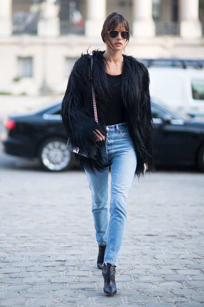 Street Style: Alessandra Ambrosio - Stylish Starlets