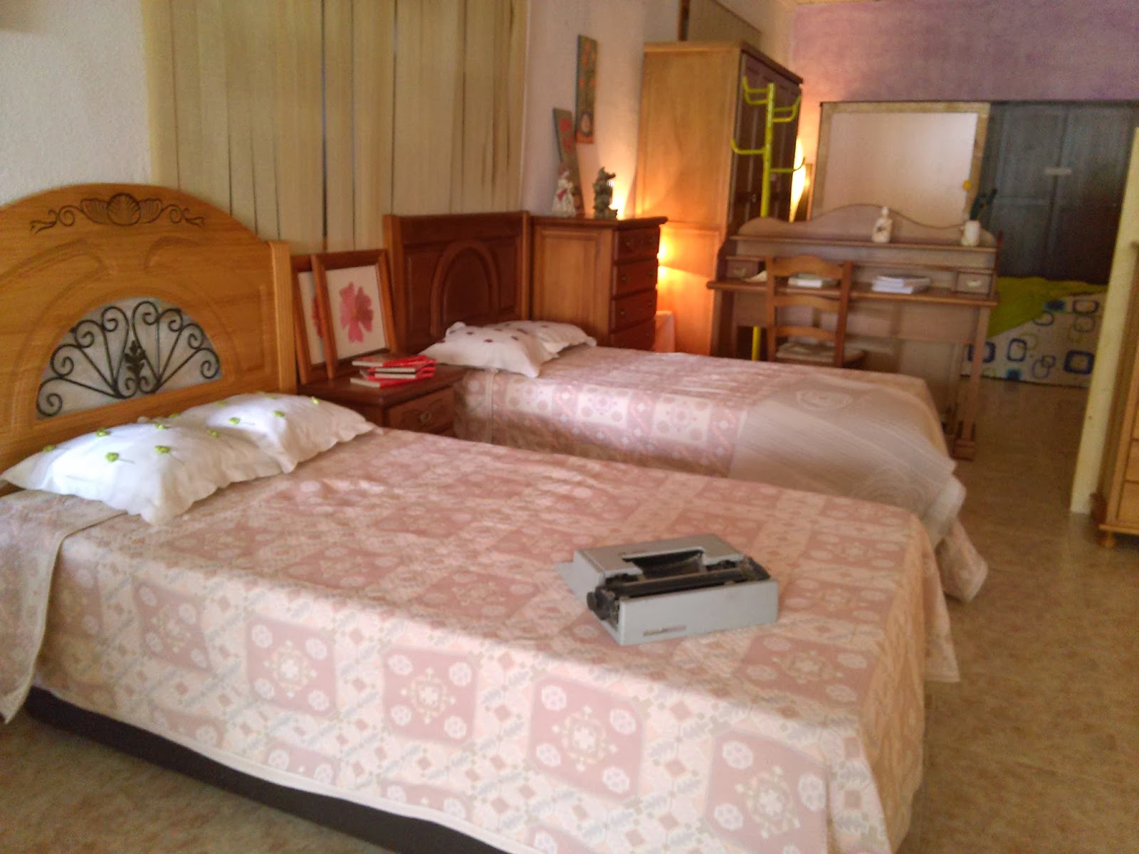 MUEBLES ARCECOLL: marzo 2014