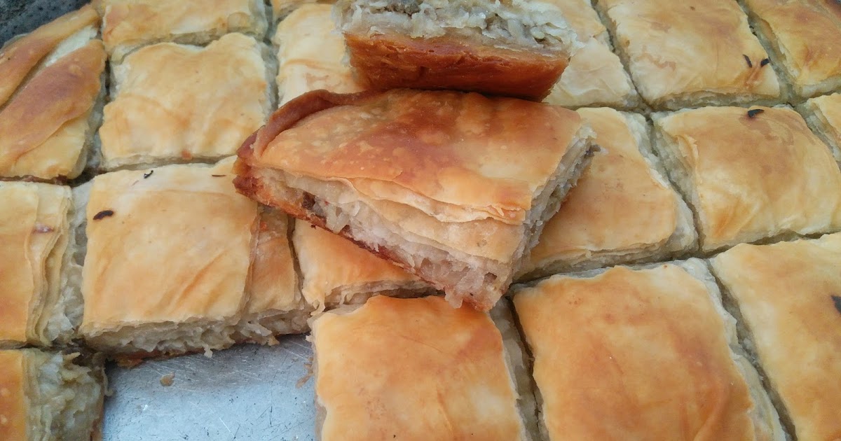 Akissmutfak Kolay El Açması Kıymalı Börek