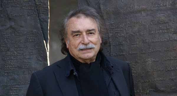 Entrevista a Ignacio Ramonet por Ramón Chao | Las Redes sociales y el periodismo actual Entrevista a Ignacio Ramonet por Ramón Chao | Las Redes sociales y el periodismo actual