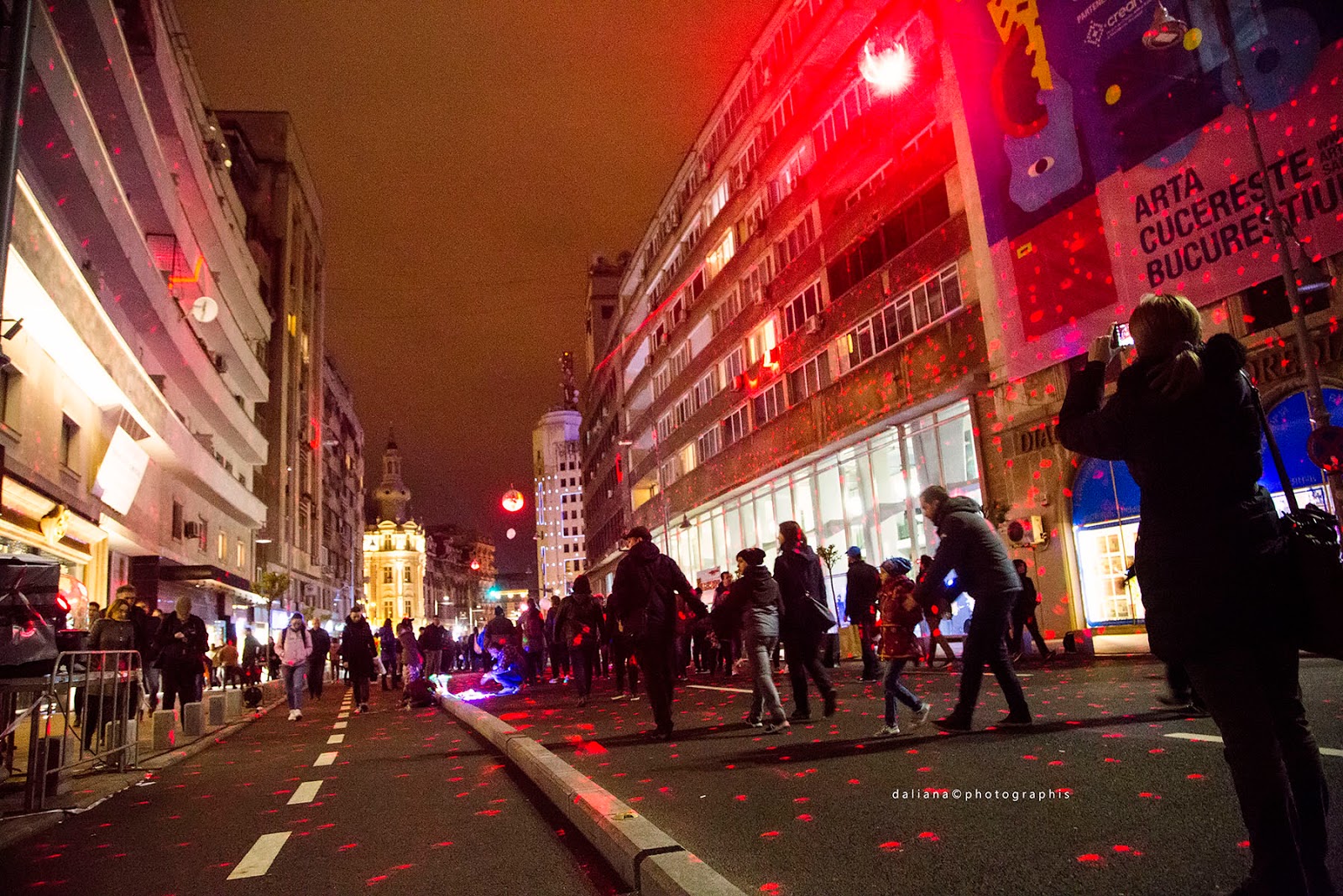 Photographis Spotlight International festival of lights Bucharest 2017 Discoballs by 360