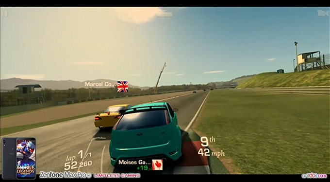 Game Experience Smartphone " Limitless Gaming " Real Racing 3