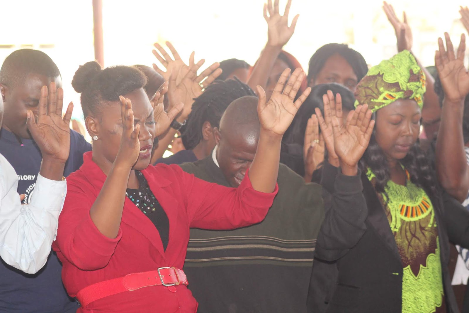 Prophet Blessing Chiza Prays and Breaks The Negative Powers Hidden In A Name Prophet Blessing Chiza Prays and Breaks The Negative Powers Hidden In A Name