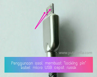 Loose "Lock" micro USB