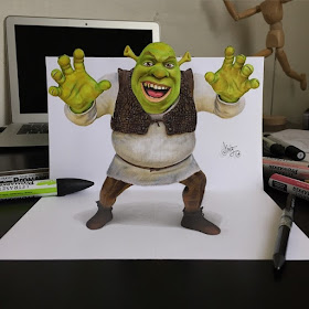 01-Shrek-Stephan-Moity-2D-Drawings-Optical-Illusions-made-to-Look-3D-www-designstack-co