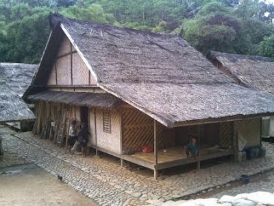 Rumah Panggung Bilik Bambu  Ide Rumah  Minimalis 2022
