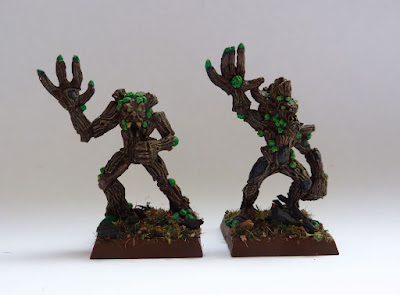 A painting update for Wood Elf Dryads from Warhammer Fantasy Battle.